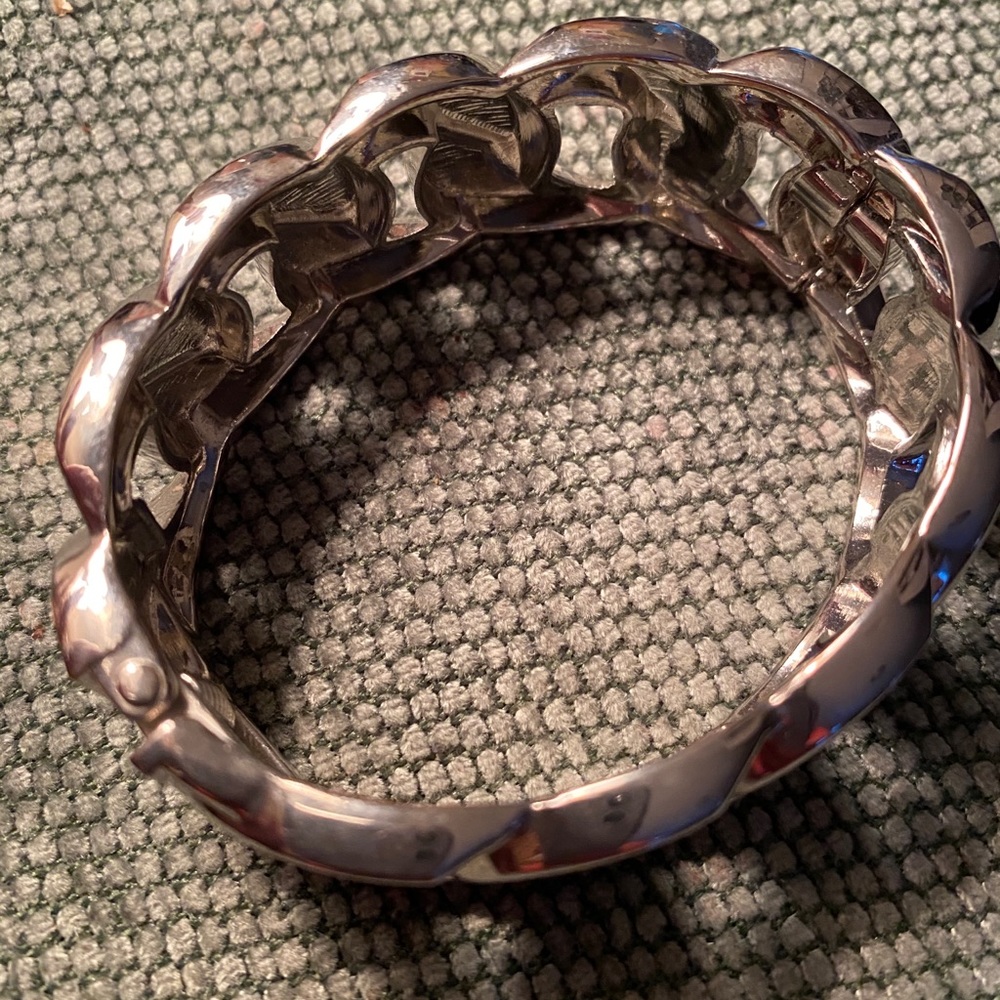 Bracelet - Picture 2 of 2